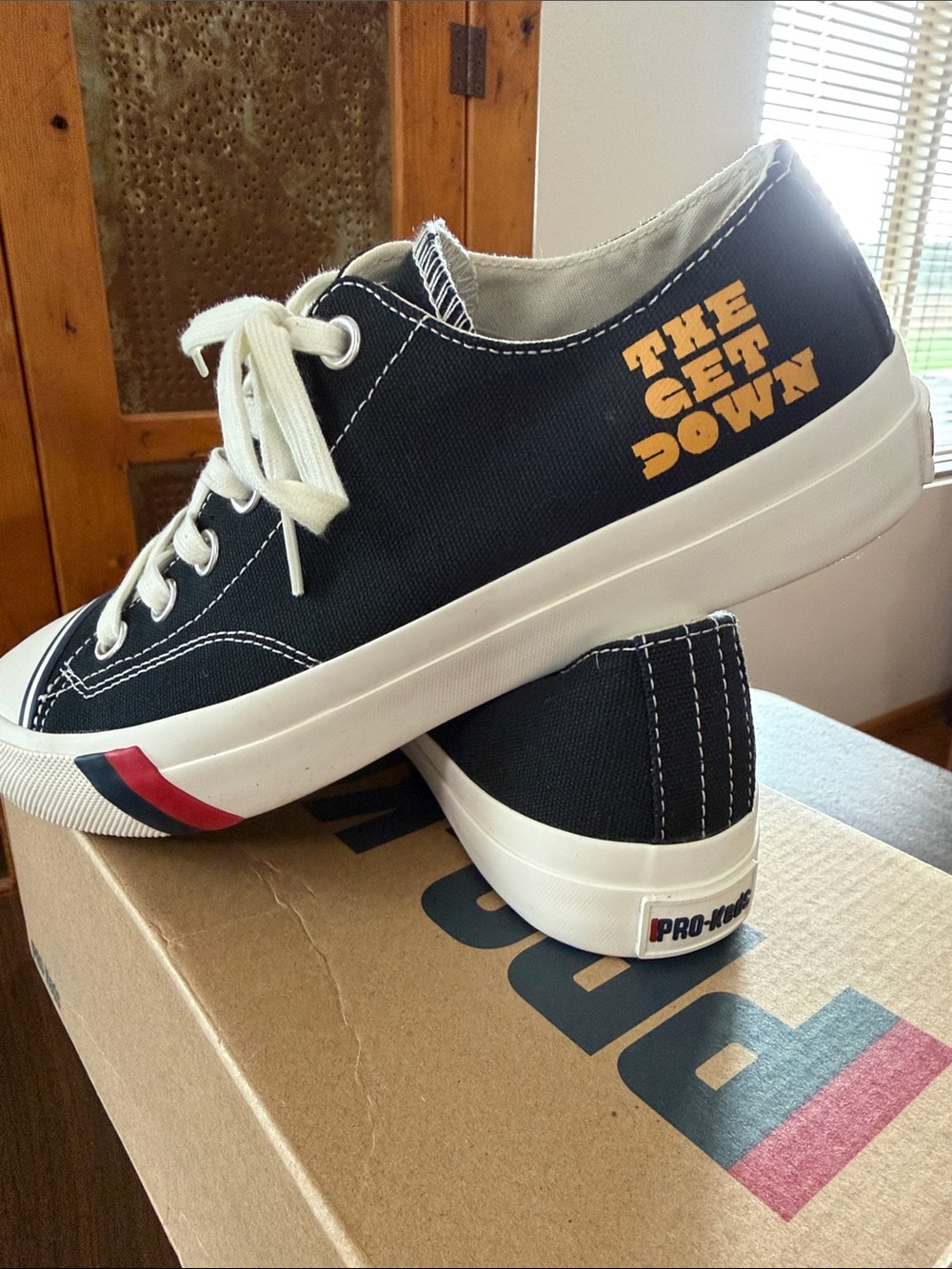 NIB PRO-Keds Royal Lo Get Down Canvas Black Sneakers Mens 7.5 - Picture 4 of 7